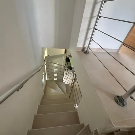 Neuve Climatisee 3 Jardin Parking Vila Ceyreste